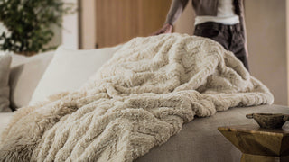 Jacquard Faux Fur Throw | Ultra-Soft, Cozy Elegance | Beige